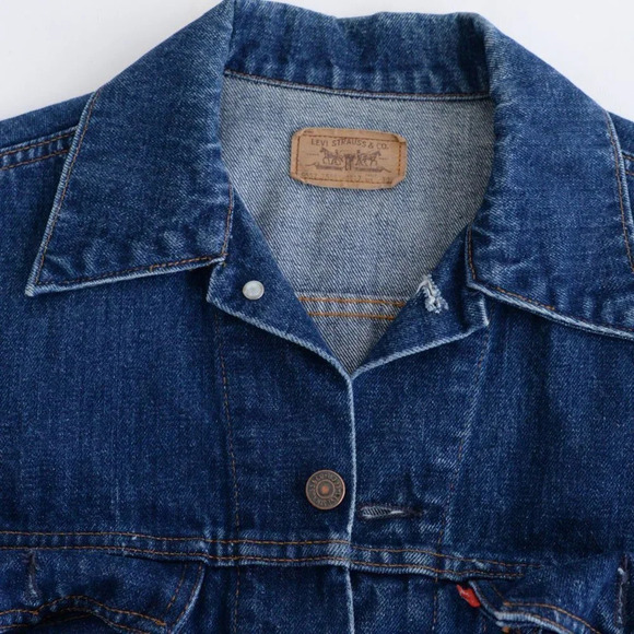 Vintage Levi's Dark Wash Denim Trucker Jean Jacket 40 - Picture 12 of 14